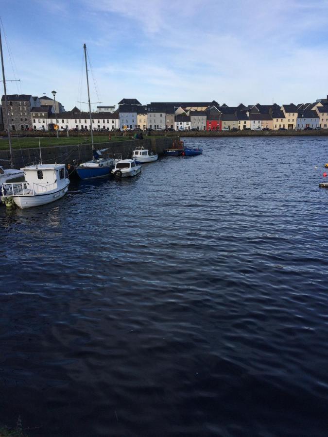 Galway City Self Catering - Salthill Buitenkant foto